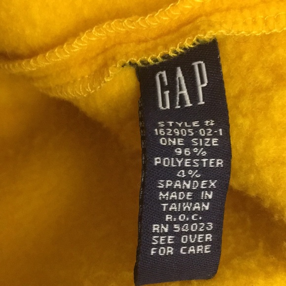 GAP Yellow Fleece Beanie Ponytail Winter Hat - Picture 6 of 6